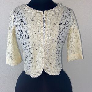 JK2 LACE WOMEN BOLERO TOP SIZE APPROXIMATELY S M